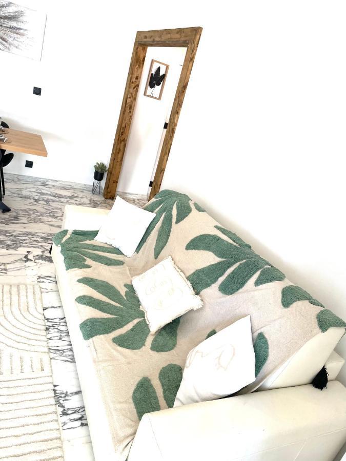 New Apartment At 150M From The Beaches Easy Check In ジュアン・レ・パン エクステリア 写真