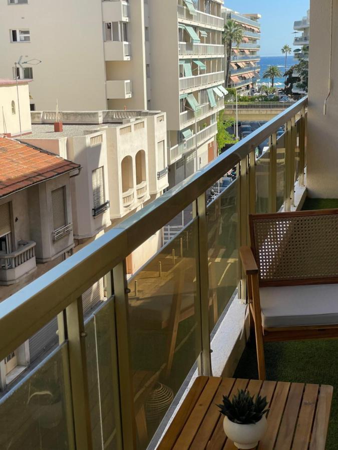 New Apartment At 150M From The Beaches Easy Check In ジュアン・レ・パン エクステリア 写真