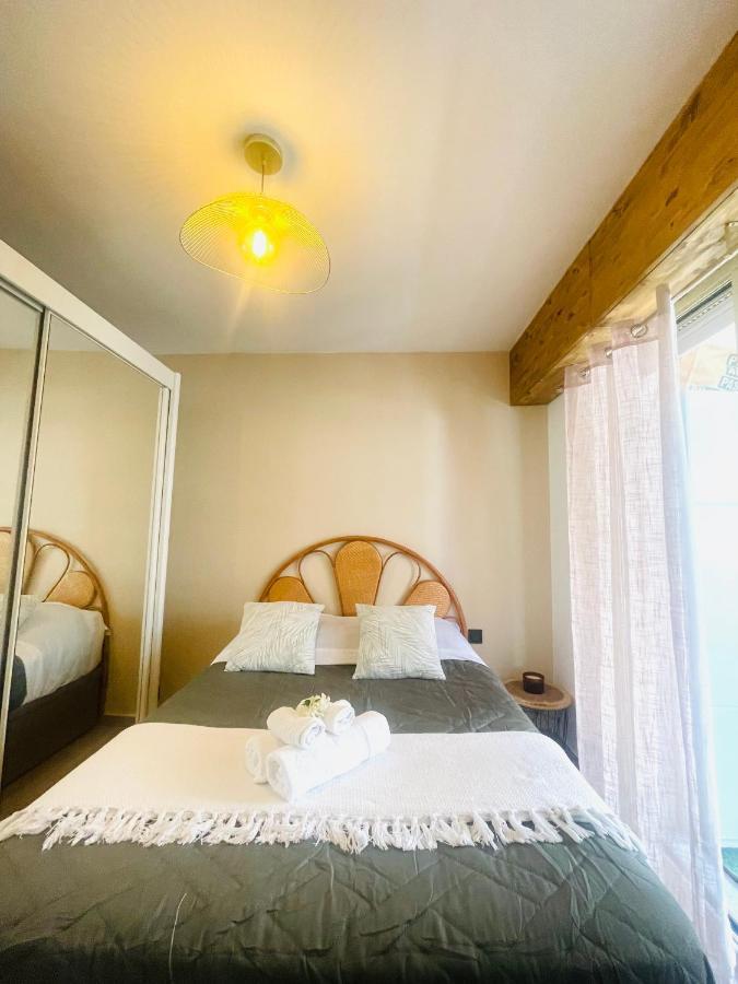 New Apartment At 150M From The Beaches Easy Check In ジュアン・レ・パン エクステリア 写真